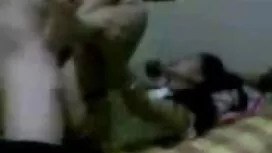 Mets ma chère pute à ...