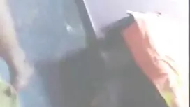 Deux garçons en tenu ...