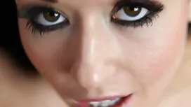 Trina baisée dur dan ...