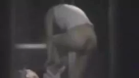 Brune écartant film  ...
